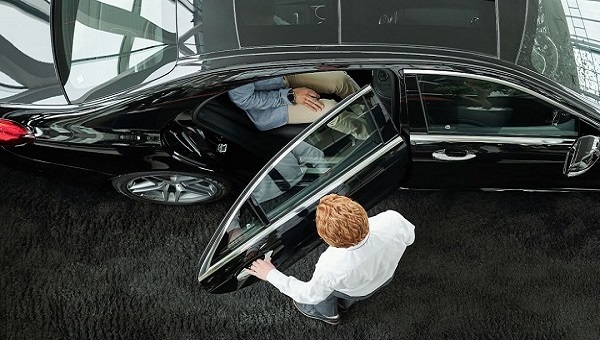 SEATTLE TO VANCOUVER DOOR TO DOOR SERVICE